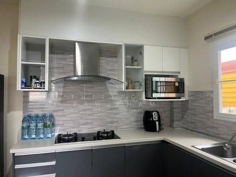 undefined, Chon Buri (Pattaya), Nong - Kham, Si Racha, Chon Buri (Pattaya), 3 Bedrooms, 200 sqm, Single Detached House For Sale, by Thitiporn Pawikham, 500564757 - DDproperty.com