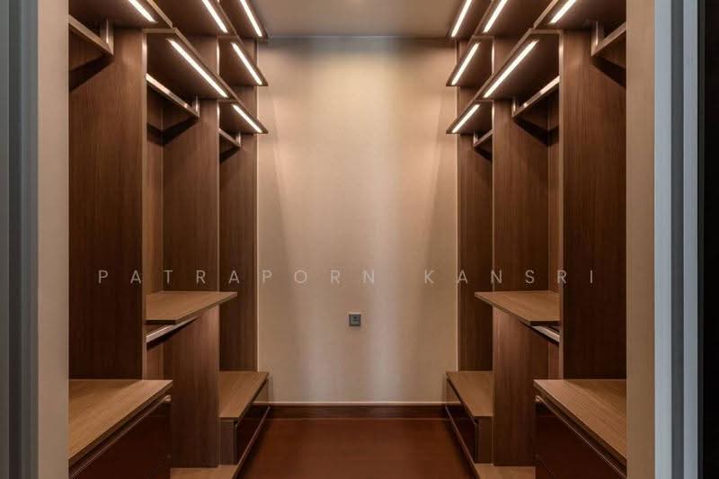 Q1 Sukhumvit, Bangkok, 1 Sukhumvit Road, Khlong Toei, Bangkok, 2 Bedrooms, 108 sqm, Condo For Sale, by Patraporn Kansri, 500564758 - DDproperty.com
