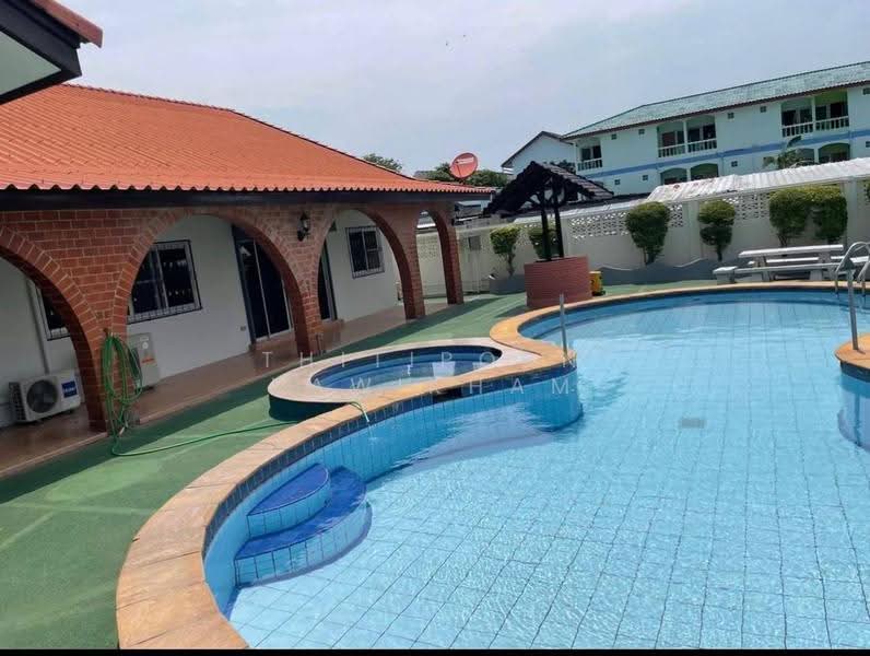 4-BR Villa, Chon Buri (Pattaya), Nong Pru, Bang Lamung (Pattaya), Chon Buri (Pattaya), 4 Bedrooms, 700 sqm, Villa For Sale, by Thitiporn Pawikham, 500564765 - DDproperty.com