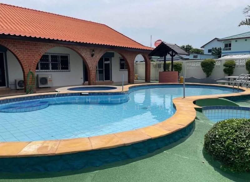 4-BR Villa, Chon Buri (Pattaya), Nong Pru, Bang Lamung (Pattaya), Chon Buri (Pattaya), 4 Bedrooms, 700 sqm, Villa For Sale, by Thitiporn Pawikham, 500564765 - DDproperty.com