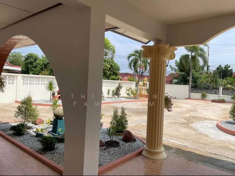 4-BR Villa, Chon Buri (Pattaya), Nong Pru, Bang Lamung (Pattaya), Chon Buri (Pattaya), 4 Bedrooms, 700 sqm, Villa For Sale, by Thitiporn Pawikham, 500564765 - DDproperty.com
