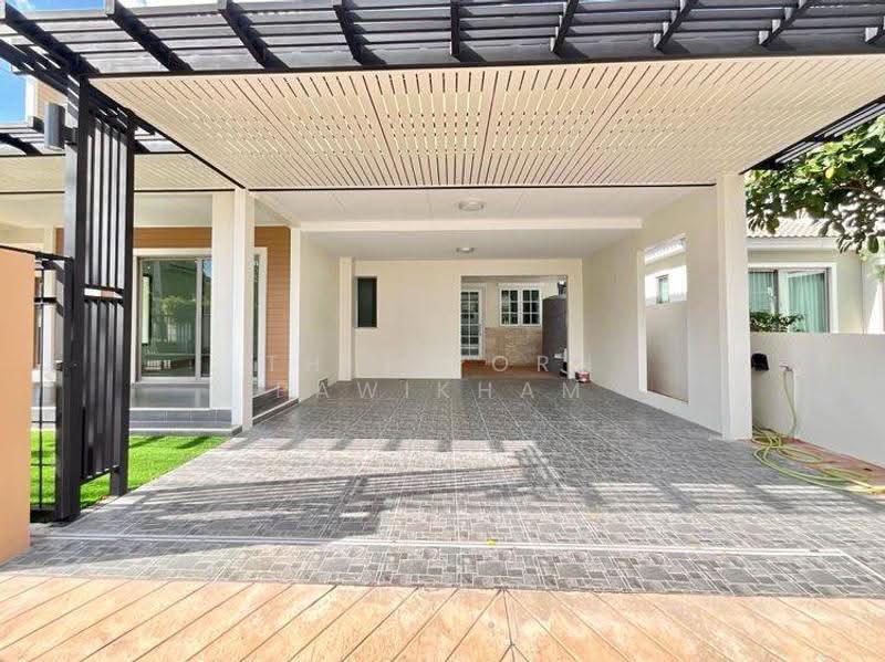 undefined, Chon Buri (Pattaya), Mhueng, Muang Chon Buri, Chon Buri (Pattaya), 4 Bedrooms, 250 sqm, Single Detached House For Sale, by Thitiporn Pawikham, 500564781 - DDproperty.com