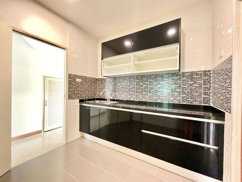 undefined, Chon Buri (Pattaya), Mhueng, Muang Chon Buri, Chon Buri (Pattaya), 4 Bedrooms, 250 sqm, Single Detached House For Sale, by Thitiporn Pawikham, 500564781 - DDproperty.com