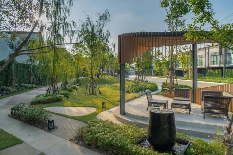 2-BR Townhouse, Bangkok, Sai Mai, Bangkok, 2 Bedrooms, 141 sqm, Townhouse For Sale, by Narinthira Roengrit, 500564795 - DDproperty.com