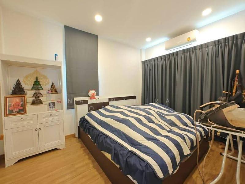 Centro Wongwaen-Chatuchot, Bangkok, Soi Wongsakon 1, Kanchanaphisek parallel Road, Sam Wa Tawan Tok, Khlong Sam Wa, Bangkok, 3 Bedrooms, 175 sqm, Single Detached House For Sale, by Narinthira Roengrit, 500564815 - DDproperty.com