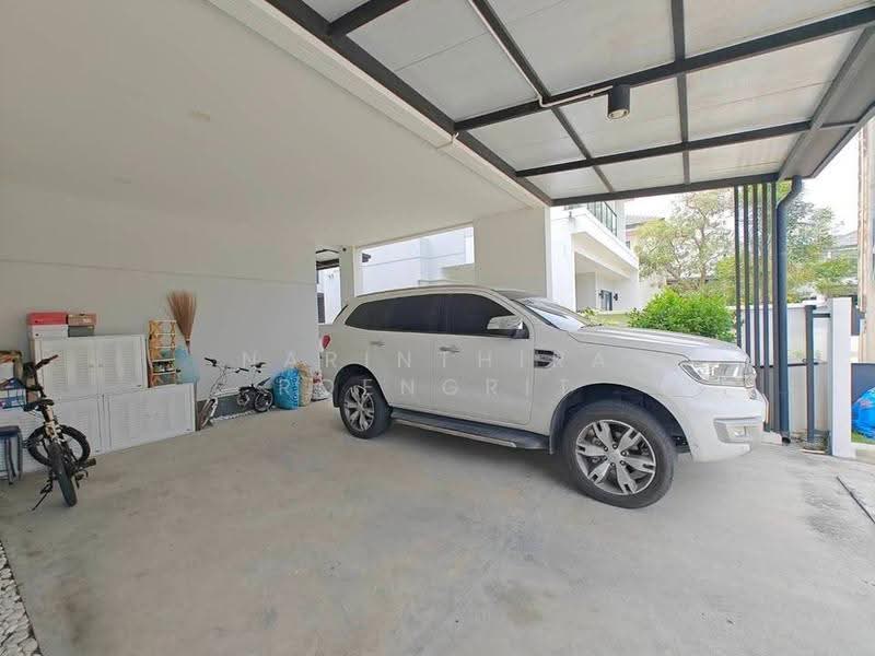 Centro Wongwaen-Chatuchot, Bangkok, Soi Wongsakon 1, Kanchanaphisek parallel Road, Sam Wa Tawan Tok, Khlong Sam Wa, Bangkok, 3 Bedrooms, 175 sqm, Single Detached House For Sale, by Narinthira Roengrit, 500564815 - DDproperty.com