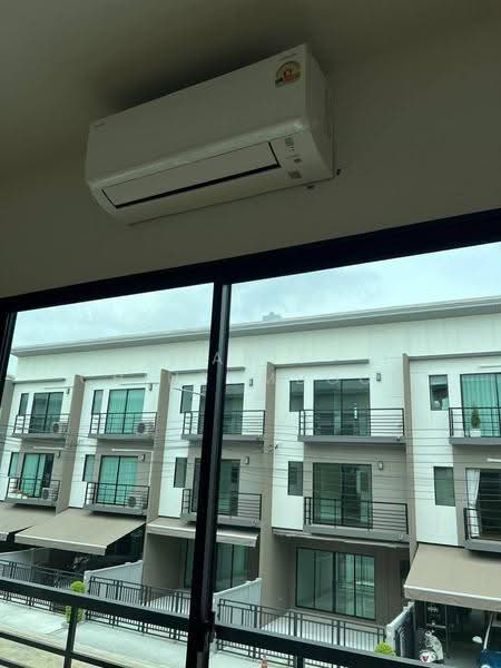Baan Klang Muang Ramintra, Bangkok, Soi Kanchanaphisek 6/1, Tha Rang, Bang Khen, Bangkok, 3 Bedrooms, 145 sqm, Townhouse For Sale, by Tarit Chinsomboon, 500564834 - DDproperty.com