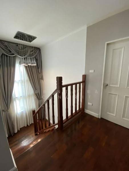 3-BR House, Bangkok, Saphan Sung, Bangkok, 3 Bedrooms, 204 sqm, Single Detached House For Sale, by Narinthira Roengrit, 500564838 - DDproperty.com