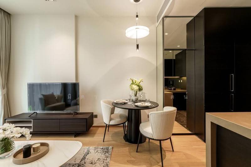 28 Chidlom, Bangkok, 28 Chit Lom Alley, Lumphini, Pathum Wan, Bangkok, 1 Bedroom, 44 sqm, Condo For Rent, by รมิดา แก้วรัตน์, 500564839 - DDproperty.com