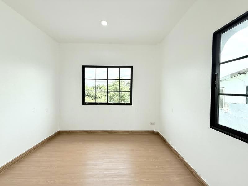 หมู่บ้าน สินทอง ร่มเกล้า28 ลาดกระบัง, Bangkok, ร่มเกล้า28, Khlong Sam Prawet, Lat Krabang, Bangkok, 3 Bedrooms, 80 sqm, Townhouse For Sale, by นภัสศรณ์ วงศ์สินไทยกร (นันท์), 500564840 - DDproperty.com