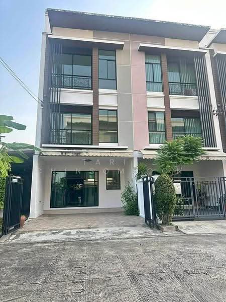 Baan Klang Muang Nawamin 42 : บ้านกลางเมือง นวมินทร์ 42, กรุงเทพ, ซอยนวมินทร์ 42 ถนนนวมินทร์, คลองกุ่ม, บึงกุ่ม, กรุงเทพ, 204 ตร.ม., ทาวน์เฮ้าส์ ขาย, โดย Tarit Chinsomboon, 500564888 - DDproperty.com