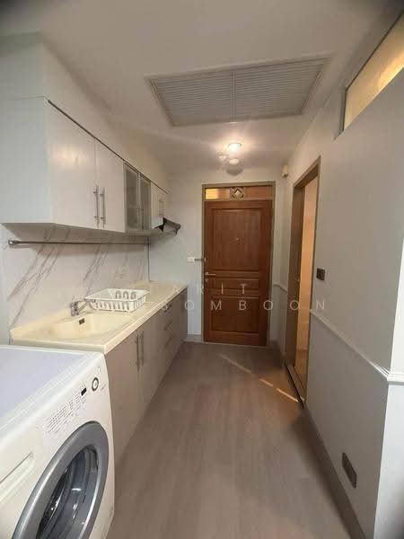 Supalai River Place Charoen Nakorn, Bangkok, 1529 Soi Chareonnakorn 39, Chareonnakorn Road, Bang Lam Phu Lang, Khlong San, Bangkok, Studio, 35 sqm, Condo For Sale, by Tarit Chinsomboon, 500564942 - DDproperty.com