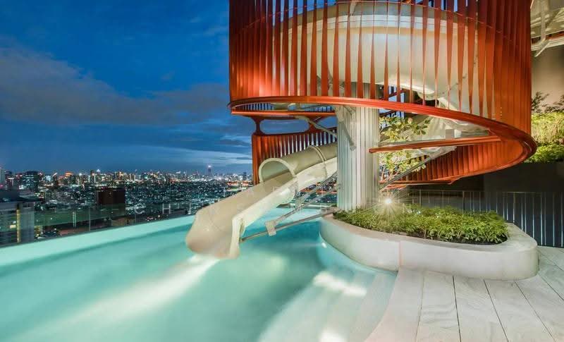 Zenith Place @ Huay Kwang, Bangkok, Pracharat Bam Phen Road, Huai Khwang, Bangkok, 1 Bedroom, 30 sqm, Condo For Rent, by Tarit Chinsomboon, 500564950 - DDproperty.com