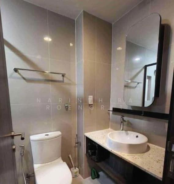 XT Huaikhwang, Bangkok, 244 Ratchadaphisek Road, Huai Khwang, Bangkok, Studio, 30 sqm, Condo For Rent, by Narinthira Roengrit, 500564977 - DDproperty.com