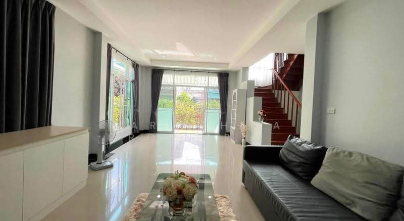 Baan Lalin The Young Executive Onnut-Wongwaen-Suwannabhumi, Bangkok, Chaloem Phrakiat Rama 9 Road, Dok Mai, Prawet, Bangkok, 3 Bedrooms, 140 sqm, Single Detached House For Rent, by Narinthira Roengrit, 500564988 - DDproperty.com