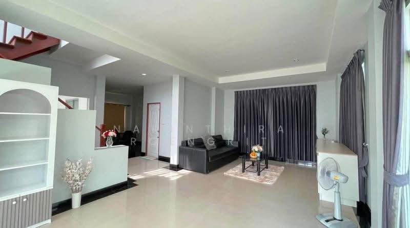 Baan Lalin The Young Executive Onnut-Wongwaen-Suwannabhumi, Bangkok, Chaloem Phrakiat Rama 9 Road, Dok Mai, Prawet, Bangkok, 3 Bedrooms, 140 sqm, Single Detached House For Rent, by Narinthira Roengrit, 500564988 - DDproperty.com