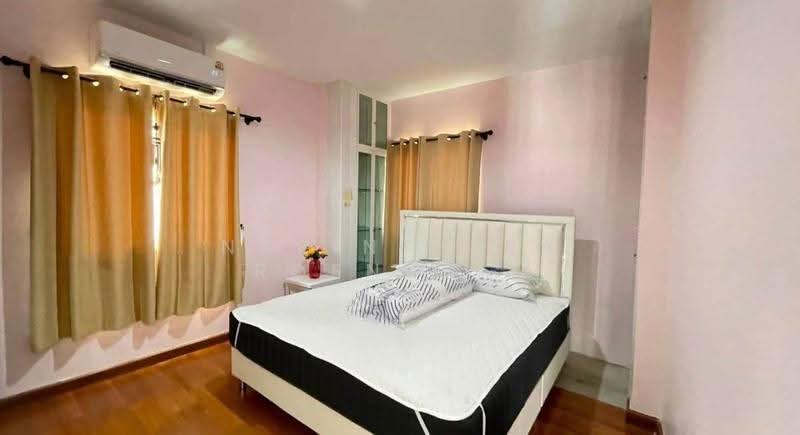 Baan Lalin The Young Executive Onnut-Wongwaen-Suwannabhumi, Bangkok, Chaloem Phrakiat Rama 9 Road, Dok Mai, Prawet, Bangkok, 3 Bedrooms, 140 sqm, Single Detached House For Rent, by Narinthira Roengrit, 500564988 - DDproperty.com