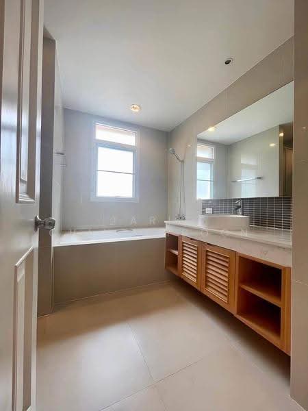 The Rise Sukhumvit 39, Bangkok, Soi Sukhumvit 39, Khlong Tan Nua, Watthana, Bangkok, 2 Bedrooms, 95 sqm, Condo For Rent, by Tarit Chinsomboon, 500565002 - DDproperty.com