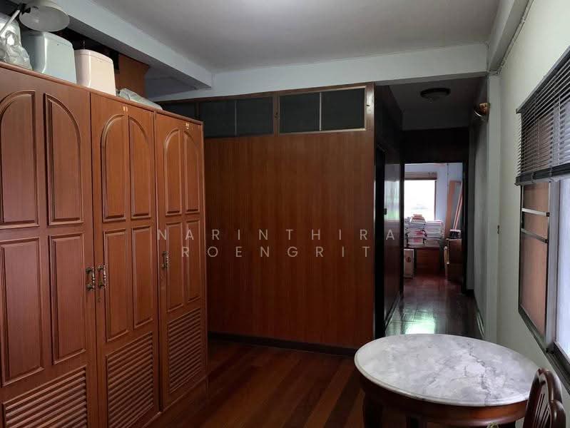 ทาวน์เฮ้าส์ 4-ห้องนอน, กรุงเทพ, บางซื่อ, กรุงเทพ, 220 ตร.ม., ทาวน์เฮ้าส์ ขาย, โดย Narinthira Roengrit, 500565003 - DDproperty.com