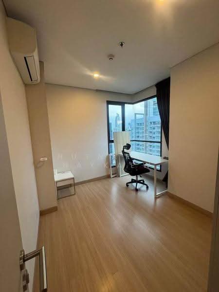 Lumpini Suite Phetchaburi-Makkasan, Bangkok, 1515 Phetchaburi Rd, Makkasan, Ratchathewi, Bangkok, 2 Bedrooms, 62 sqm, Condo For Rent, by Nutnaree Nakkaew, 500565008 - DDproperty.com