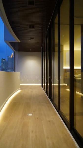 Lake Avenue Sukhumvit 16, Bangkok, Soi Sammitr Sukhumvit Road, Khlong Tan Nua, Watthana, Bangkok, 1 Bedroom, 96 sqm, Condo For Rent, by Nutnaree Nakkaew, 500565009 - DDproperty.com