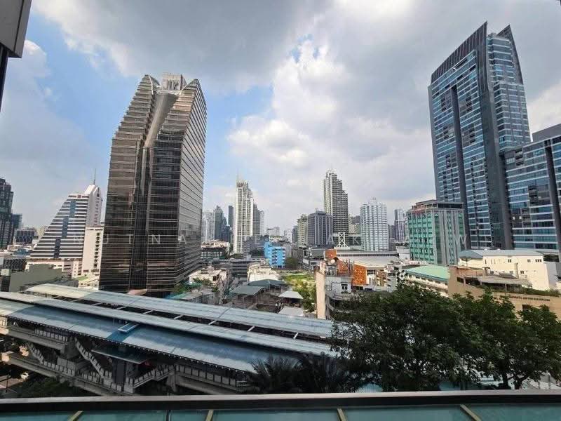 Q1 Sukhumvit, Bangkok, 1 Sukhumvit Road, Khlong Toei, Bangkok, 2 Bedrooms, 94 sqm, Condo For Sale, by Nutnaree Nakkaew, 500565013 - DDproperty.com