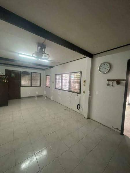 2-BR House, Bangkok, Lat Krabang, Bangkok, 2 Bedrooms, 93 sqm, Single Detached House For Sale, by Narinthira Roengrit, 500565032 - DDproperty.com