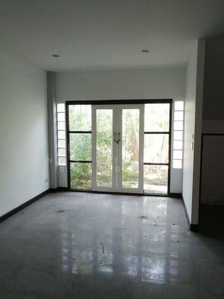 undefined, Bangkok, Sam Wa Tawan Tok, Khlong Sam Wa, Bangkok, 3 Bedrooms, 300 sqm, Single Detached House For Sale, by Narinthira Roengrit, 500565053 - DDproperty.com