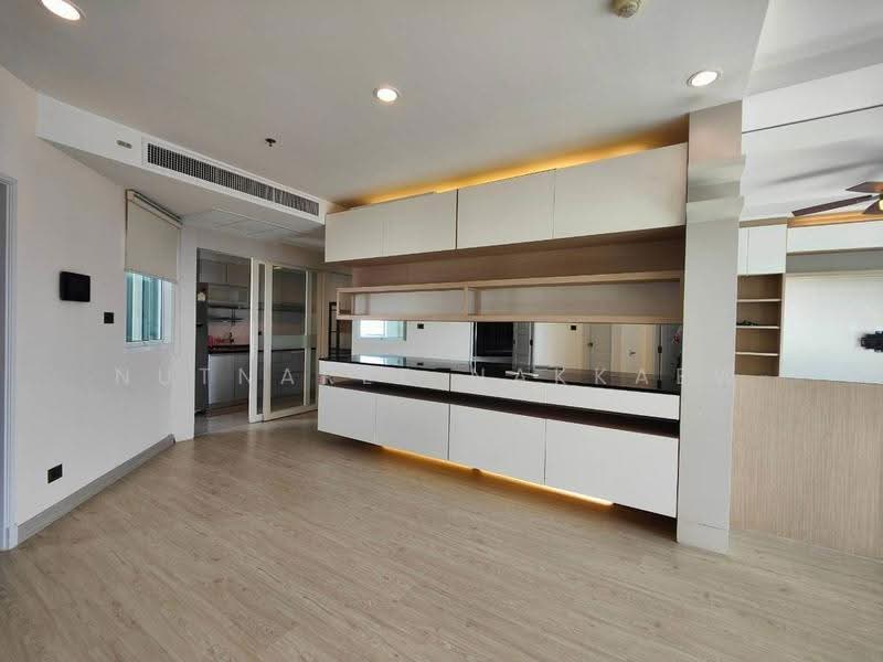 Supalai Wellington, Bangkok, Thiam Ruammit Road, Huai Khwang, Bangkok, 2 Bedrooms, 88 sqm, Condo For Sale, by Nutnaree Nakkaew, 500565082 - DDproperty.com