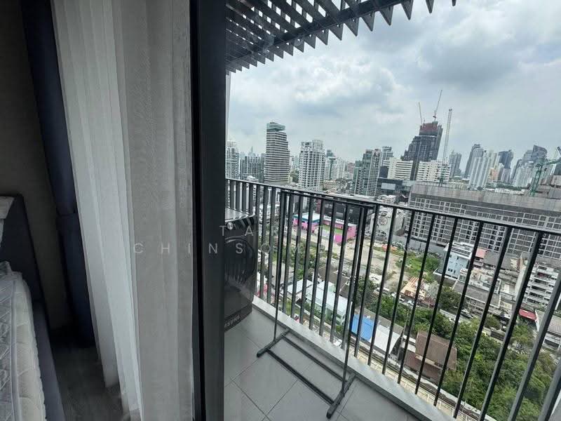 XT Ekkamai, Bangkok, 259 Soi Sukhumvit 63, Khlong Tan Nua, Watthana, Bangkok, 1 Bedroom, 30 sqm, Condo For Rent, by Tarit Chinsomboon, 500565113 - DDproperty.com