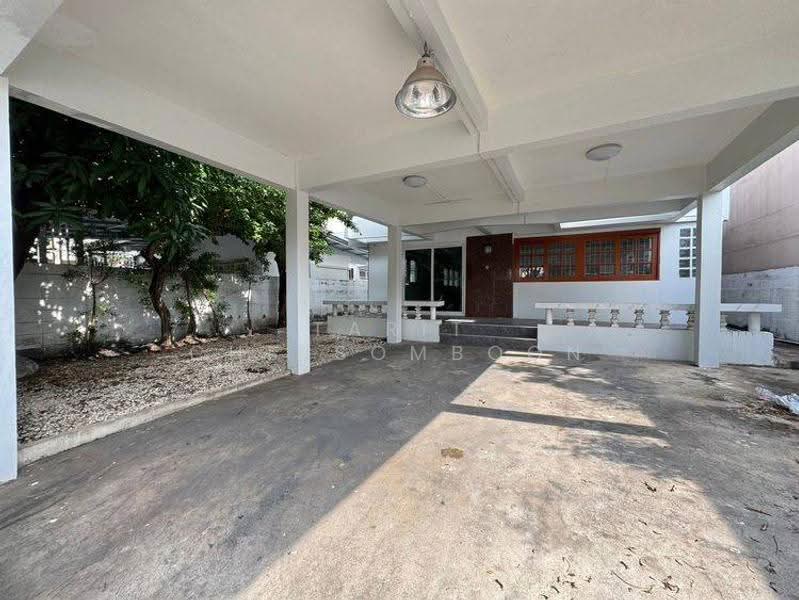 5-BR House, Bangkok, Suan Luang, Bangkok, 5 Bedrooms, 250 sqm, Single Detached House For Sale, by Tarit Chinsomboon, 500565115 - DDproperty.com