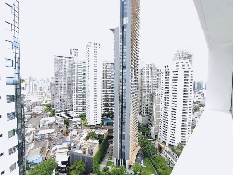 President Park Sukhumvit 24, Bangkok, 99 Sukhumvit 24 Alley, Khlongtoei Nua, Watthana, Bangkok, 3 Bedrooms, 260 sqm, Condo For Rent, by Narinthira Roengrit, 500565145 - DDproperty.com