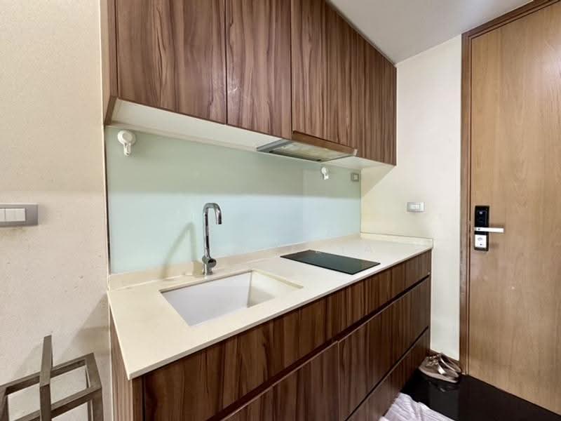 Via 31, Bangkok, Soi Sukhumvit 31, Khlong Tan Nua, Watthana, Bangkok, 1 Bedroom, 46 sqm, Condo For Rent, by Apissara Issareeya, 500565174 - DDproperty.com