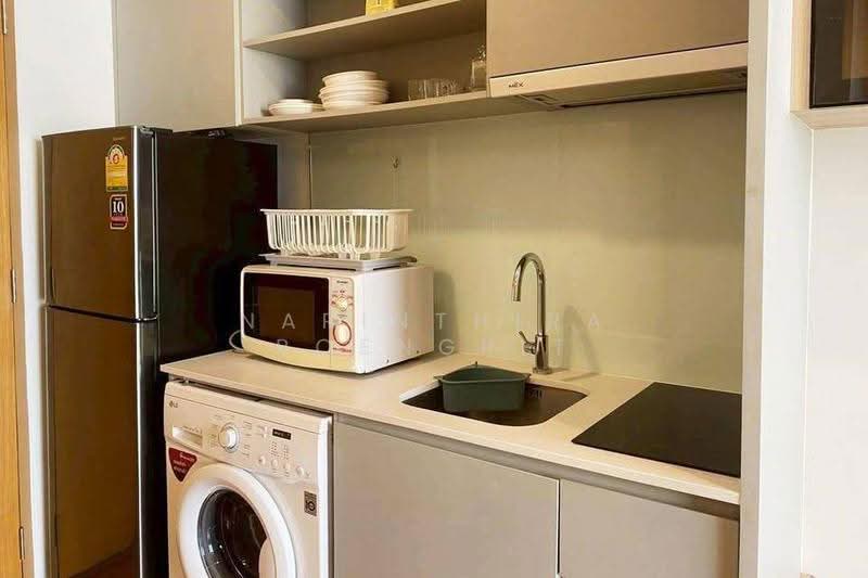 Noble Revo Silom, Bangkok, 88 Soi Surasak Surasak Road, Silom, Bang Rak, Bangkok, 1 Bedroom, 33 sqm, Condo For Sale, by Narinthira Roengrit, 500565178 - DDproperty.com
