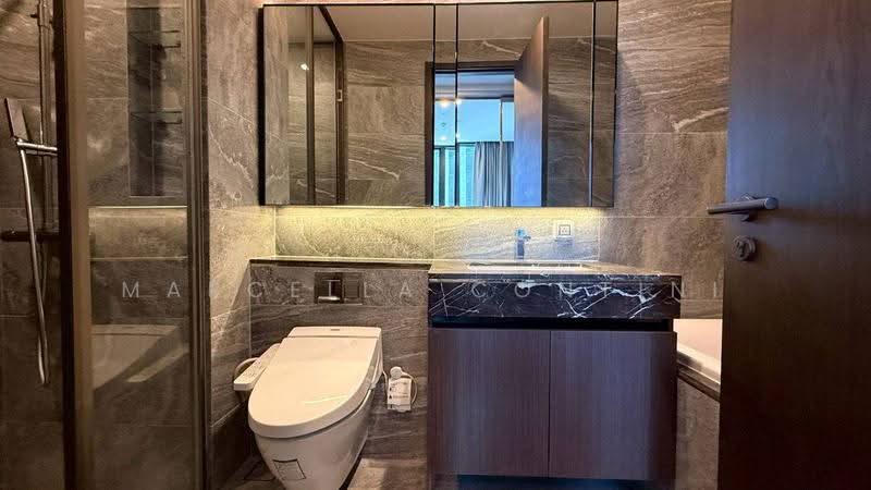 The Esse Sukhumvit 36, Bangkok, Soi Sukhumvit 36, Sukhumvit Road, Phra Kanong, Khlong Toei, Bangkok, 1 Bedroom, 43 sqm, Condo For Rent, by Marcella Contini, 500565186 - DDproperty.com