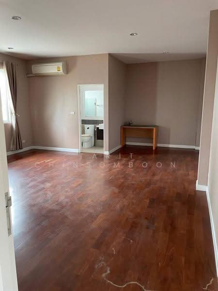 Enrich Park Pinklao, Bangkok, Kanchanaphisek Road, Bang Ra Mat, Taling Chan, Bangkok, 5 Bedrooms, 420 sqm, Single Detached House For Sale, by Tarit Chinsomboon, 500565203 - DDproperty.com