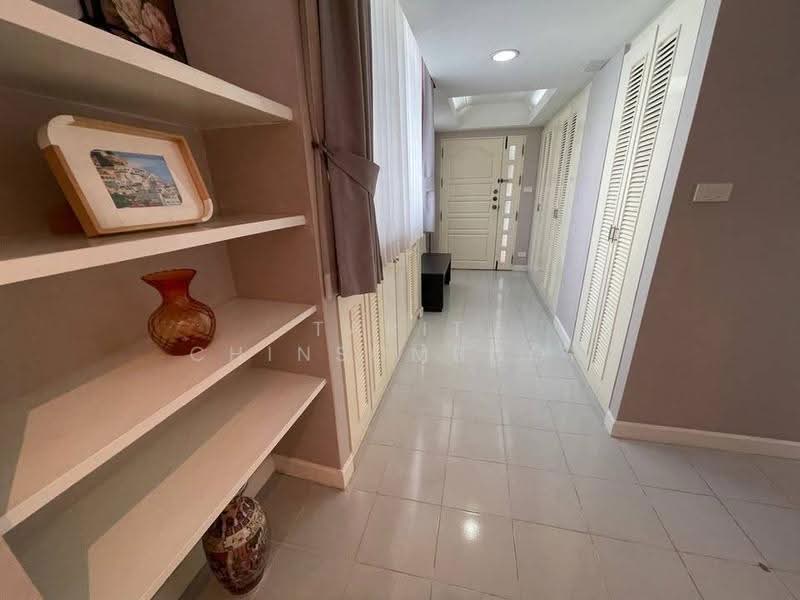 Supalai Place Sukhumvit 39, Bangkok, 175-179 Soi Sukhumvit 39 Sukhumvit Road, Khlong Tan Nua, Watthana, Bangkok, 2 Bedrooms, 142 sqm, Condo For Sale, by Tarit Chinsomboon, 500565208 - DDproperty.com