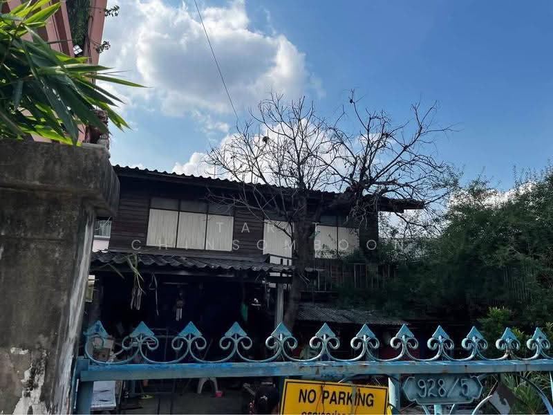 2-BR House, Bangkok, Bang Na Nuea, Bang Na, Bangkok, 2 Bedrooms, 66 sqm, Single Detached House For Sale, by Tarit Chinsomboon, 500565259 - DDproperty.com