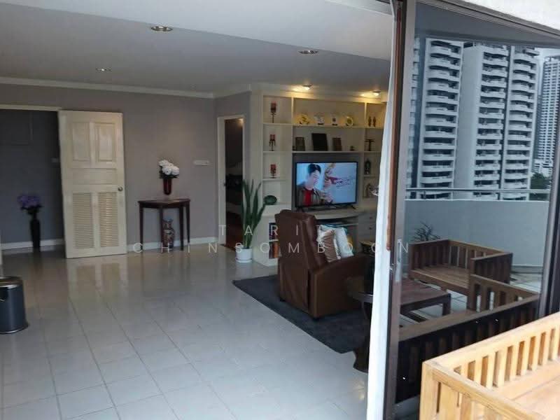 Supalai Place Sukhumvit 39, Bangkok, 175-179 Soi Sukhumvit 39 Sukhumvit Road, Khlong Tan Nua, Watthana, Bangkok, 2 Bedrooms, 142 sqm, Condo For Sale, by Tarit Chinsomboon, 500565260 - DDproperty.com