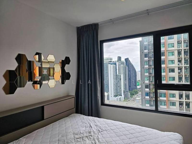 Life Asoke, Bangkok, Asoke-Dindang Road, Bang Kapi, Huai Khwang, Bangkok, 1 Bedroom, 30 sqm, Condo For Rent, by Marcella Contini, 500565278 - DDproperty.com