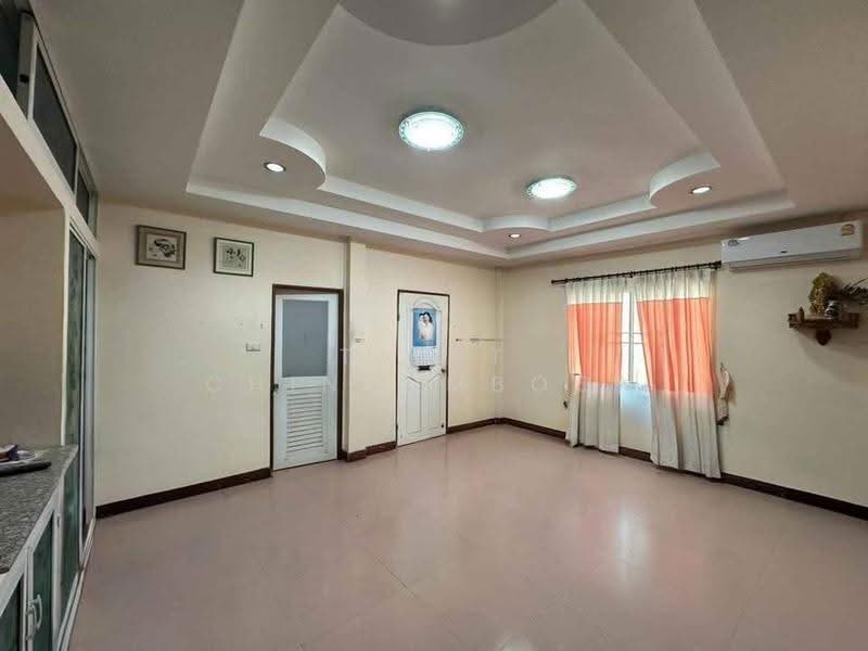 3-BR House, Bangkok, Thawi Watthana, Bangkok, 3 Bedrooms, 150 sqm, Single Detached House For Sale, by Tarit Chinsomboon, 500565284 - DDproperty.com