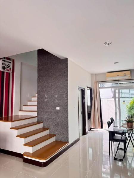 Baan Klang Muang Urbanion Rama 9-Ladprao, Bangkok, Soi Ladprao 84, Ladprao Road, Wang Thonglang, Bangkok, 3 Bedrooms, 160 sqm, Townhouse For Rent, by ปรินทร์ญาดา ชิณโชติ, 500565298 - DDproperty.com