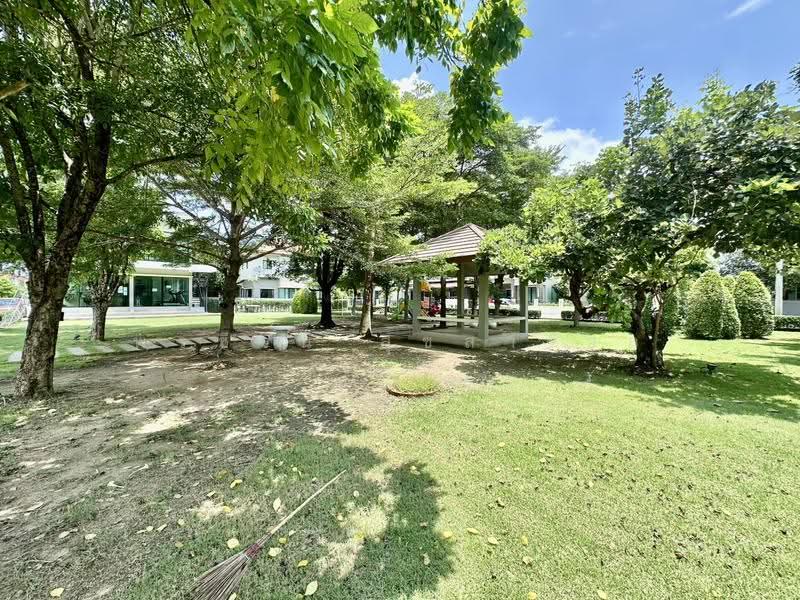 Ladda Ville 4 Ban Kluai – Sai Noi, Nonthaburi, Ban Kluay-Sai Noi Road, Phimonrat, Bang Bua Thong, Nonthaburi, 3 Bedrooms, 160 sqm, Single Detached House For Sale, by พรชีวิน สุขสำรวล, 500565331 - DDproperty.com