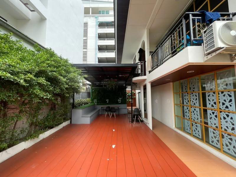 Soonvijai, Bangkok, เพชรบุรี, Bang Kapi, Huai Khwang, Bangkok, , 350 sqm, Retail Space For Rent, by Monchit Surachaidunthavin, 500565342 - DDproperty.com