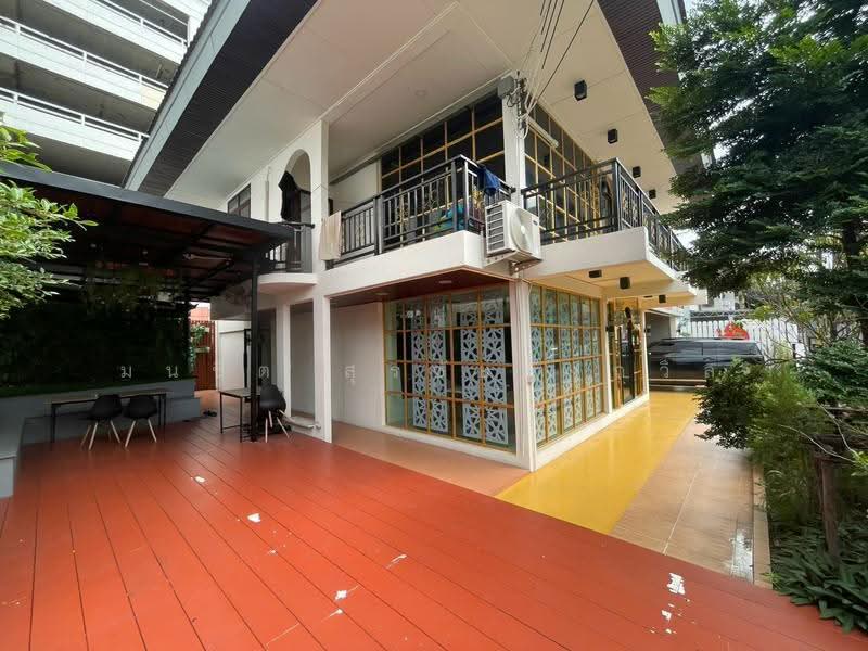 Soonvijai, Bangkok, เพชรบุรี, Bang Kapi, Huai Khwang, Bangkok, , 350 sqm, Retail Space For Rent, by Monchit Surachaidunthavin, 500565342 - DDproperty.com