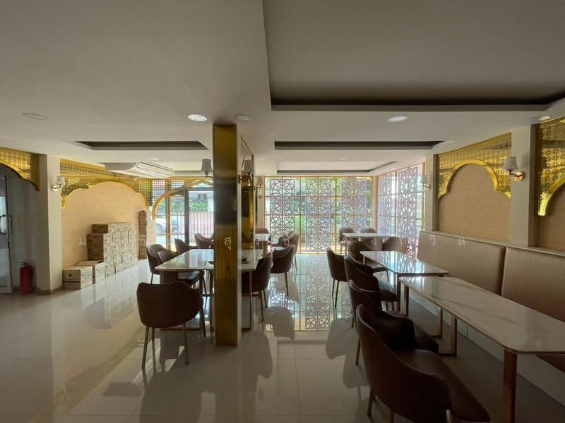 Soonvijai, Bangkok, เพชรบุรี, Bang Kapi, Huai Khwang, Bangkok, , 350 sqm, Retail Space For Rent, by Monchit Surachaidunthavin, 500565342 - DDproperty.com
