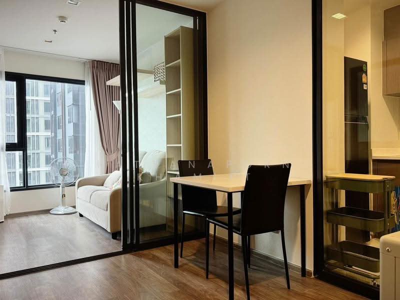Life Ladprao Valley, Bangkok, Phaholyothin Road, Jom Phon, Chatuchak, Bangkok, 1 Bedroom, 35 sqm, Condo For Rent, by Rattanaporn Khamlit, 500565358 - DDproperty.com