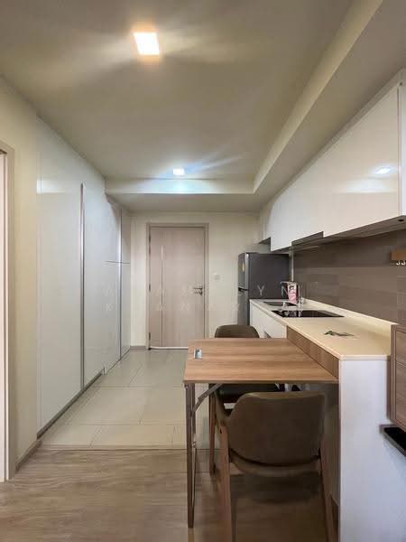 Maestro 03 Ratchada-Rama 9, Bangkok, Soi Ratchadaphisek 3 Ratchadaphisek Road, Din Daeng, Bangkok, 1 Bedroom, 33 sqm, Condo For Rent, by Anamalyn Khanarsa, 500565362 - DDproperty.com