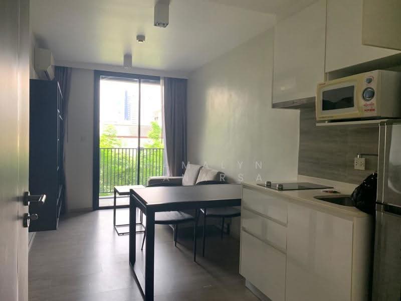 Maestro 02 Ruamrudee, Bangkok, 5-2 Ploenchit Road, Lumphini, Pathum Wan, Bangkok, 1 Bedroom, 33 sqm, Condo For Rent, by Anamalyn Khanarsa, 500565369 - DDproperty.com
