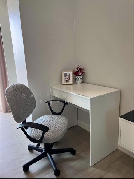 Metro Sky Wutthakat, Bangkok, Thanon Wutthakat, Talat Plu, Thon Buri, Bangkok, 1 Bedroom, 27 sqm, Condo For Rent, by Rattanaporn Khamlit, 500565386 - DDproperty.com